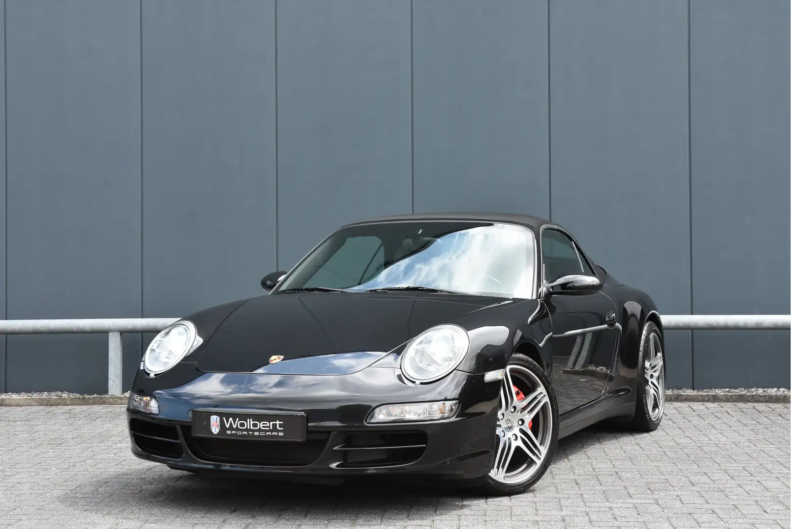 Porsche 997 997 Cabrio 3.8 Carrera 4S Zwart - 1