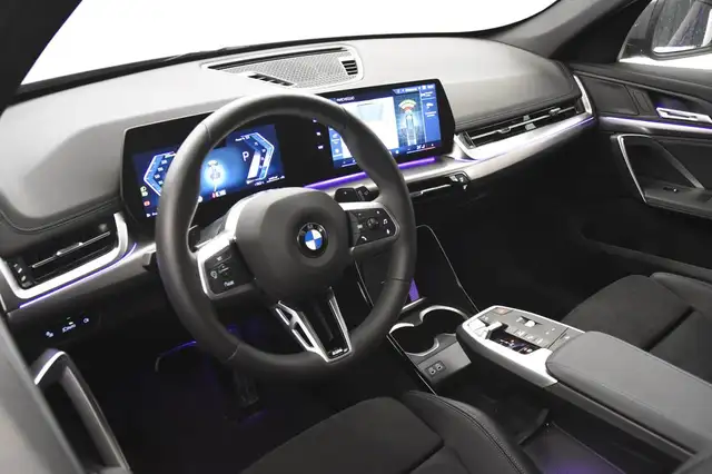BMW X1 view 7