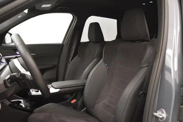 BMW X1 view 12