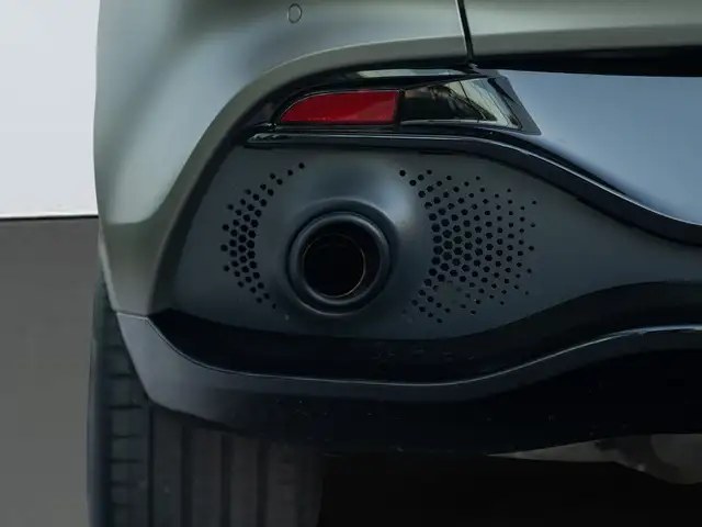 Aston Martin DBX 4.0 V8 TWIN TURBO Ansicht 31