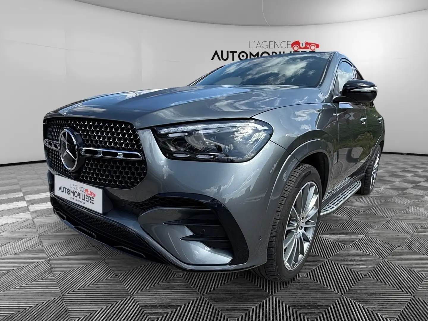 Mercedes-Benz GLE 350 GLE PHEV 350 de 4-Matic coupé AMG Line (245 kW) Gris - 1