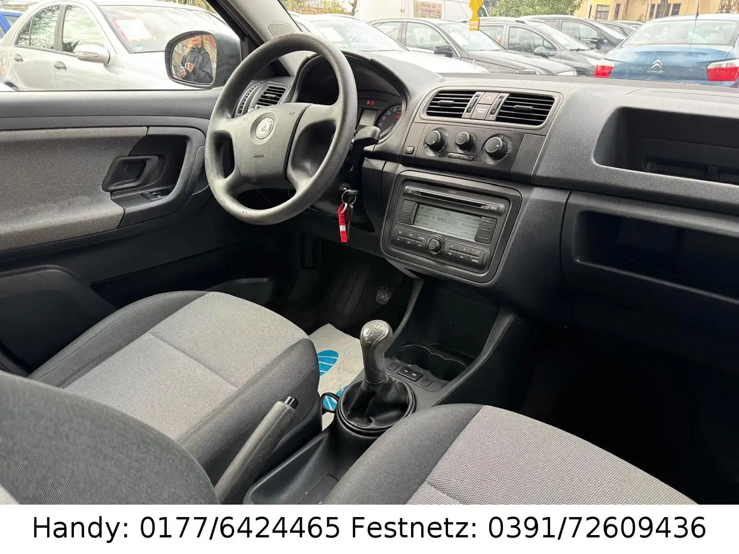 Skoda Fabia 1.2l 2.HAND/KLIMA/el.FH/ZENTRALE/ALLWETTER Schwarz - 2