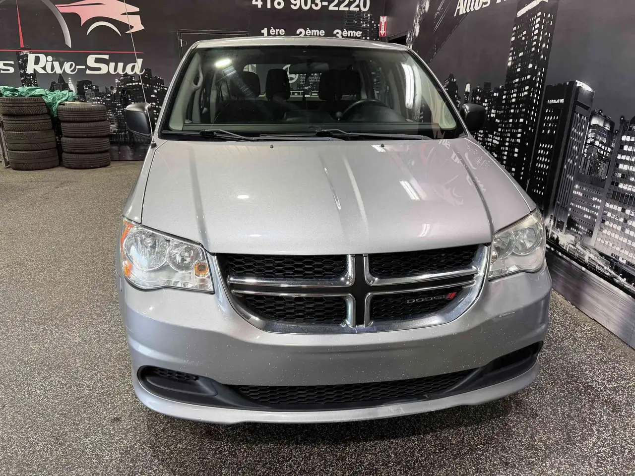 Dodge Grand Caravan photo Dodge Grand Caravan