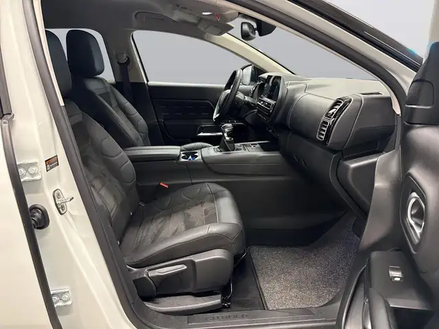 Citroen C5 Aircross view 11