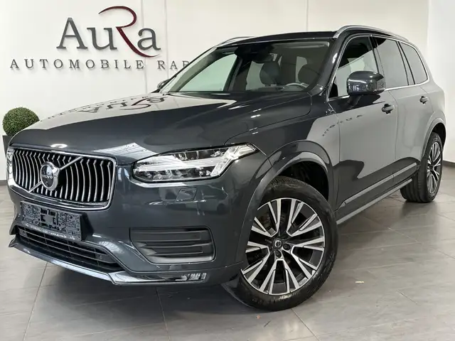 Volvo XC90 view 2