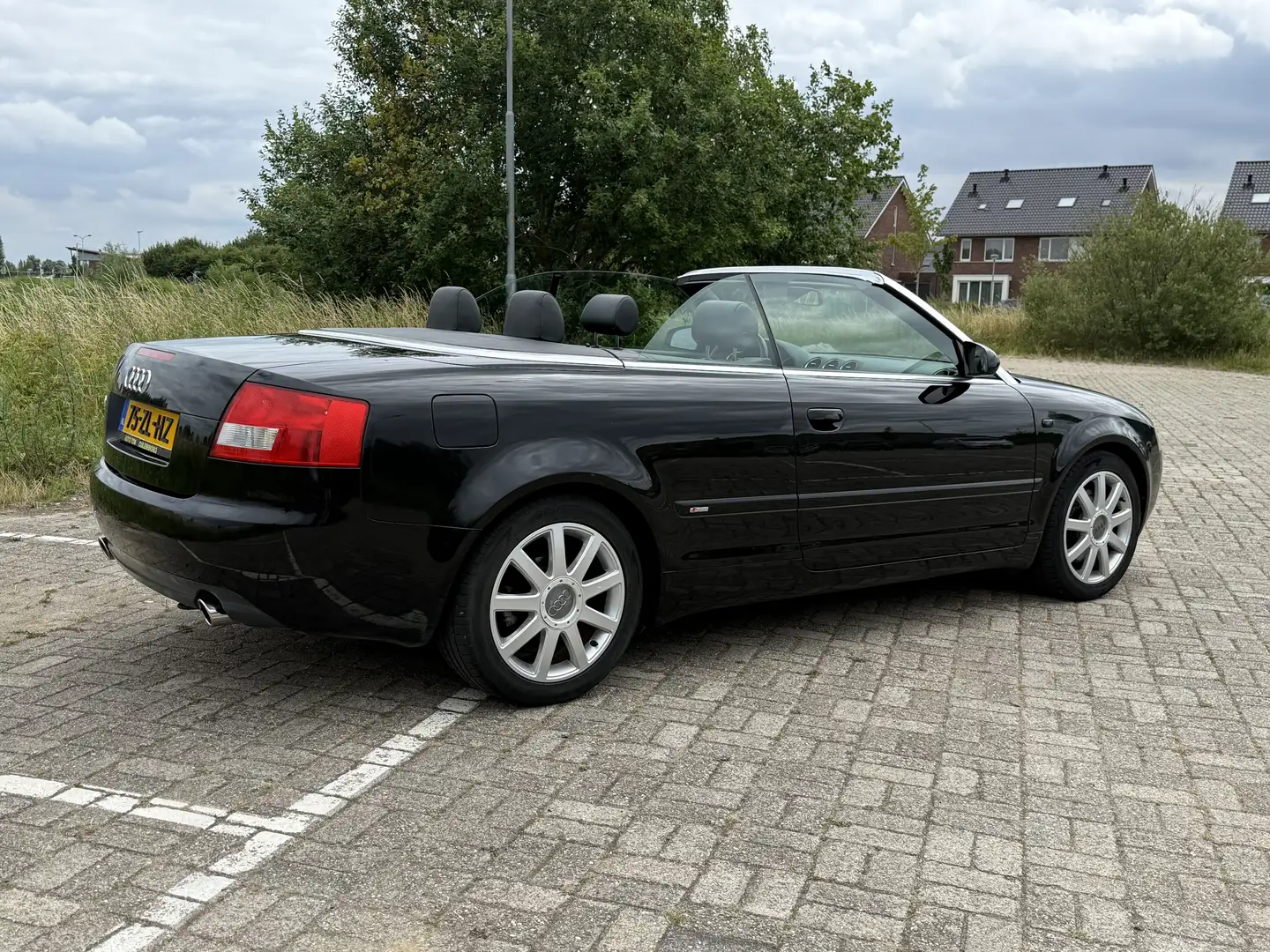 Audi A4 A4 1.8 Turbo Cabrio Zwart - 2