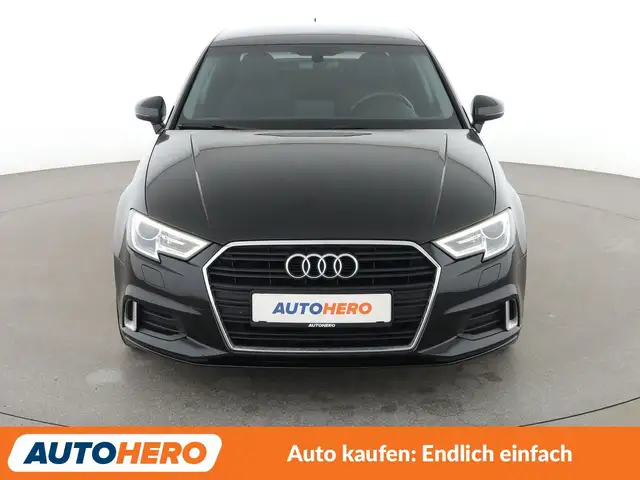 Audi A3 view 9