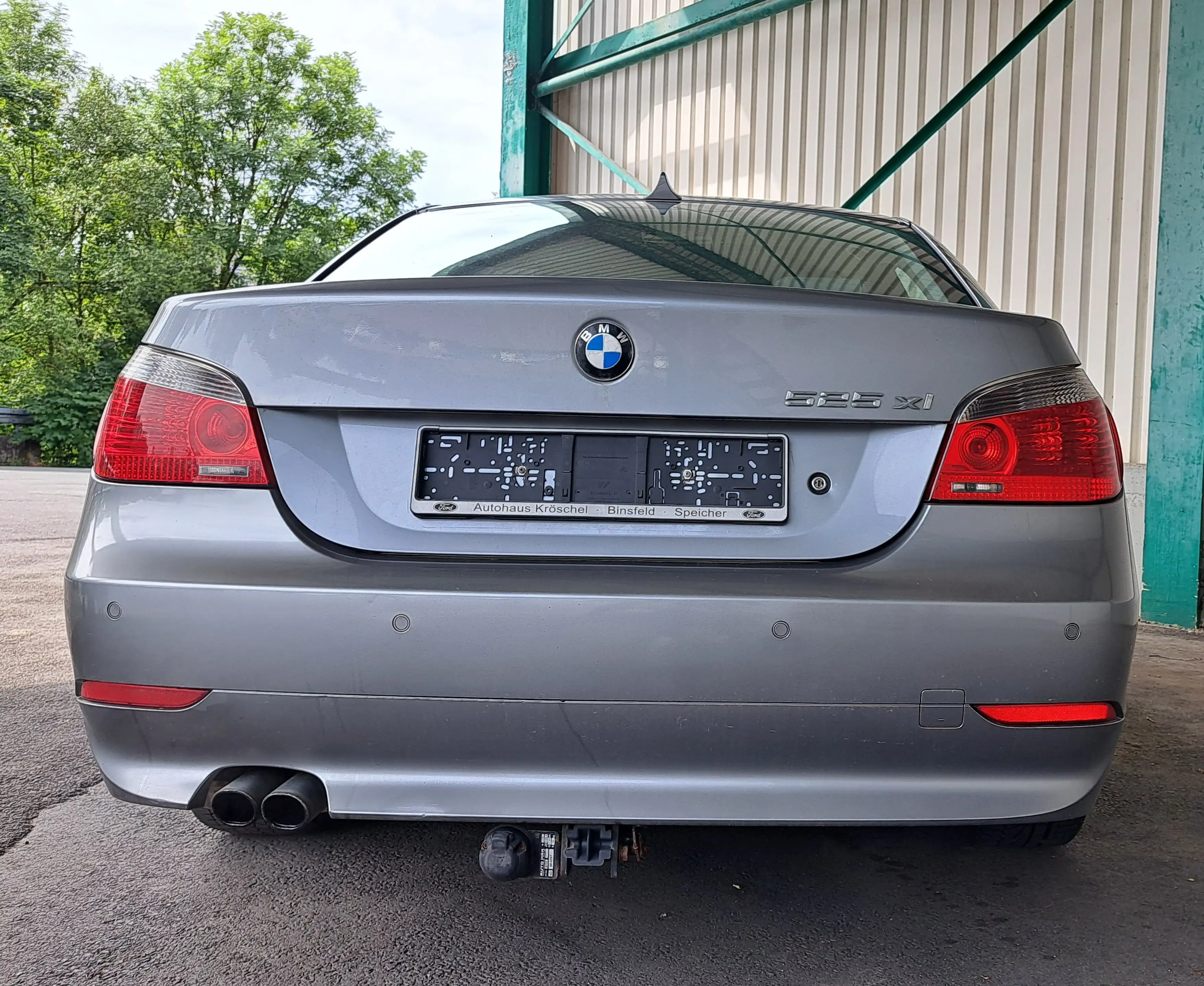 BMW 525 525i xDrive — photo 5