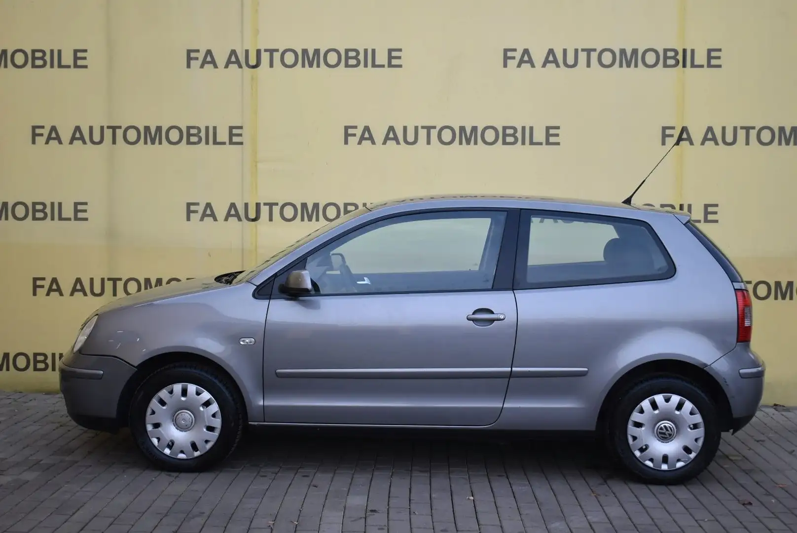 Volkswagen Polo IV Cricket/KLIMA/TÜV  bis 09.25/ Gris - 2