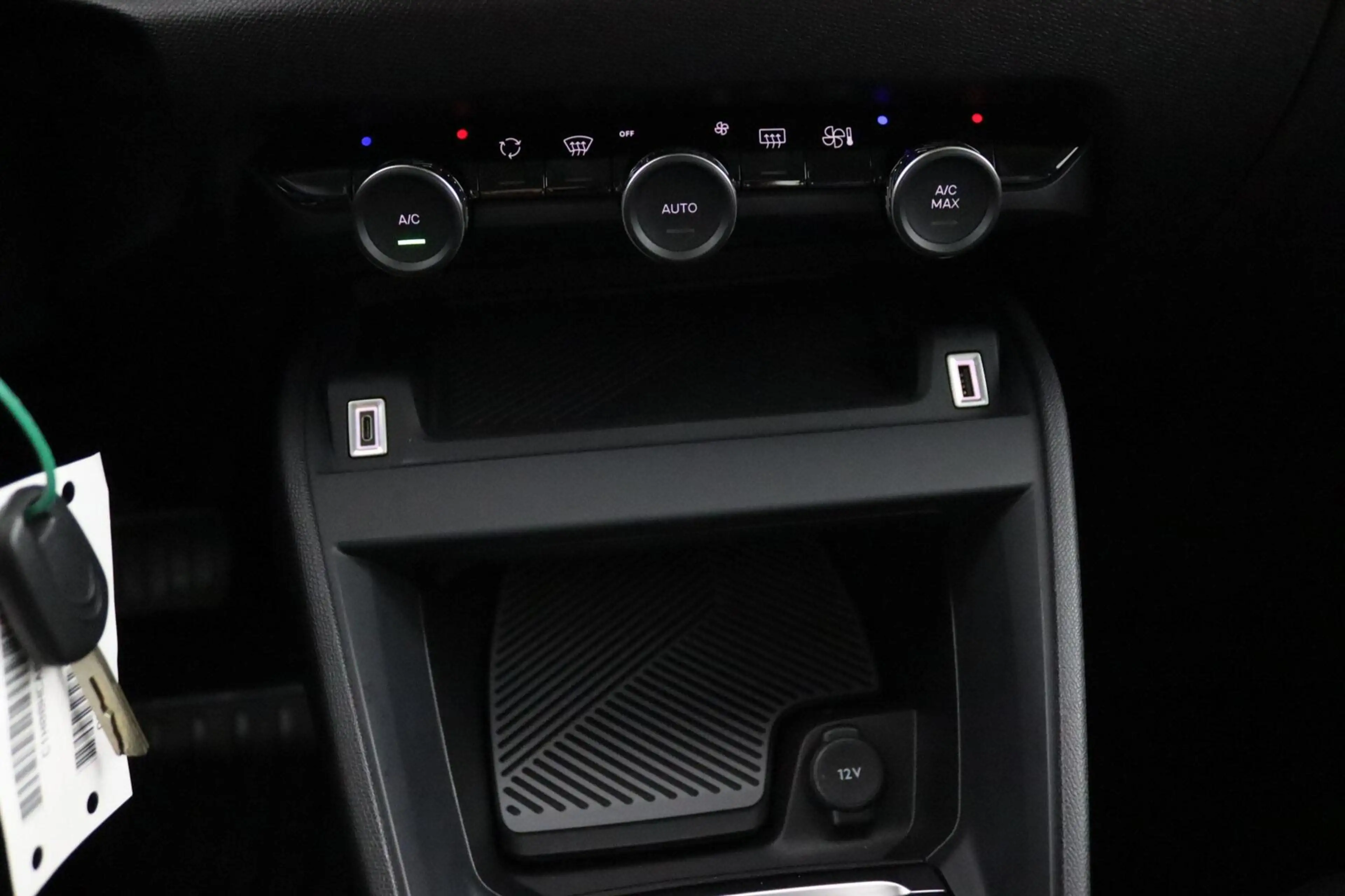 Citroen E-C4 Electric You 50 kWh — photo 10