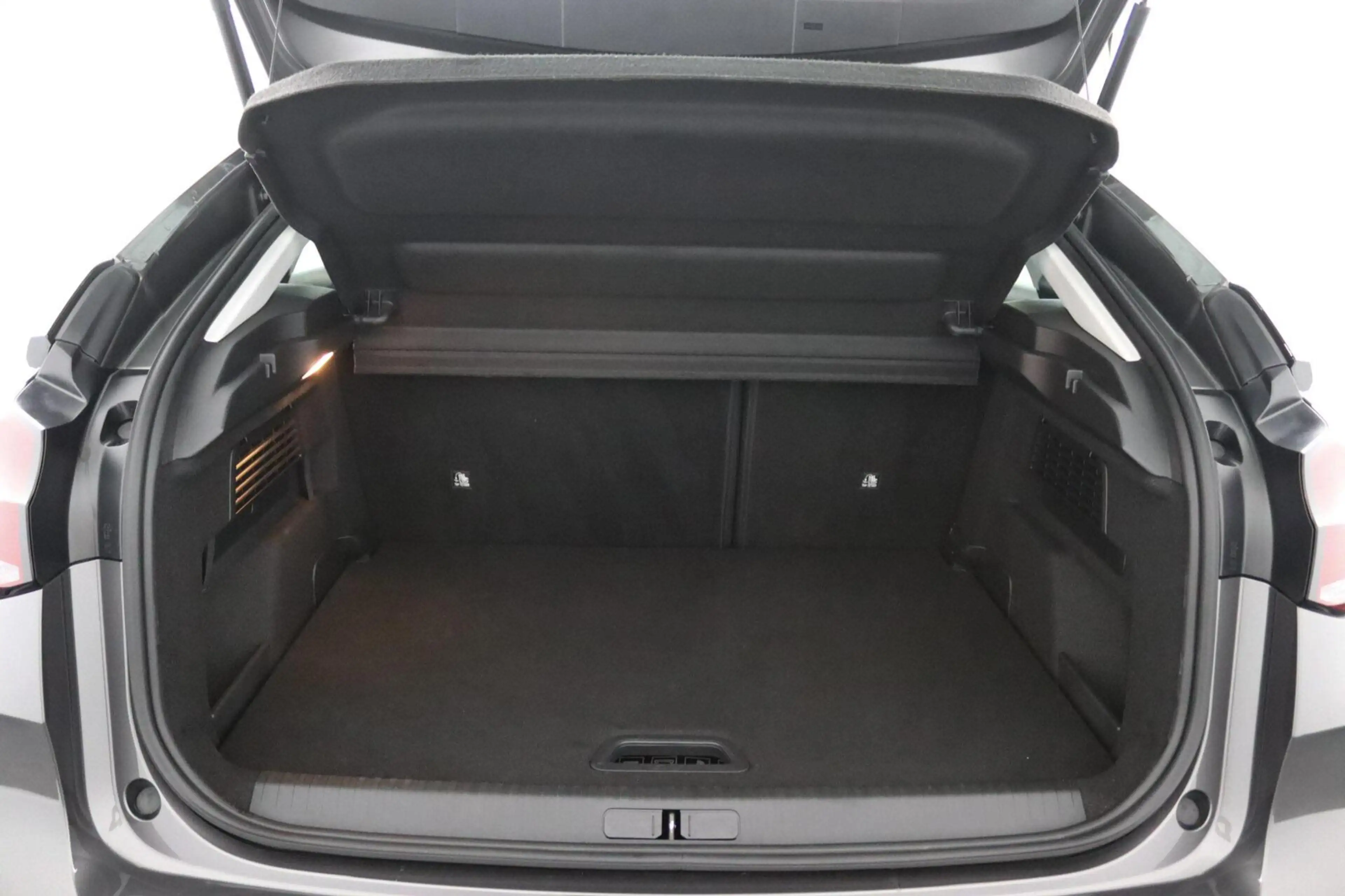 Citroen E-C4 Electric You 50 kWh — photo 37