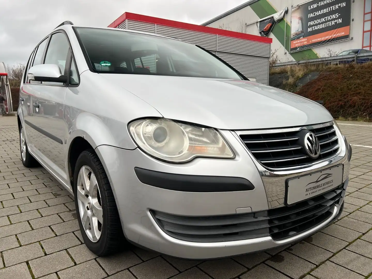 Volkswagen Touran Conceptline 1.9 TDI*KLIMAAUTO-*NAVI*EURO4 Silber - 2