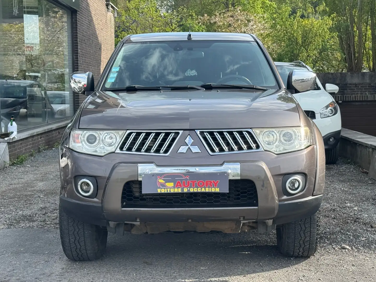 Mitsubishi L200 2.5 DI-D 4WD / Export ! Brun - 2