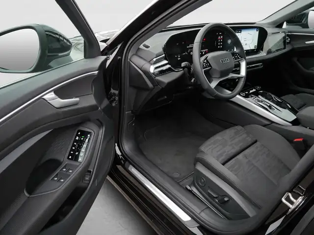 Audi A6 view 14