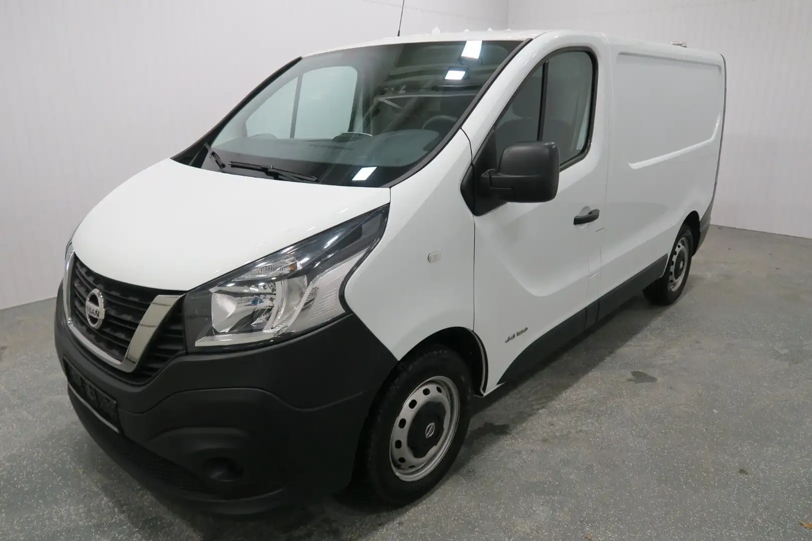 Nissan NV300 1.6 DCI PRO L1H 2,8t |MY:18|1Hd|AC|AHK|3-S Blanc - 1