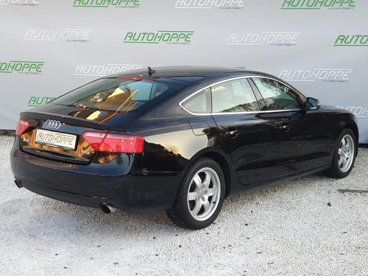 Audi A5 1.8 TFSI (125kW), Standheizung, PDC, AHK, Navi Zwart - 2