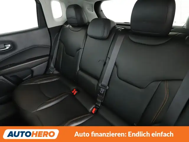 Jeep Compass view 14