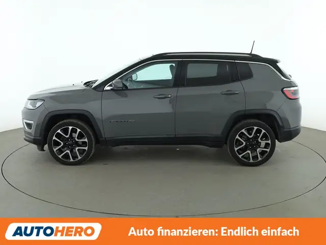 Jeep Compass view 3
