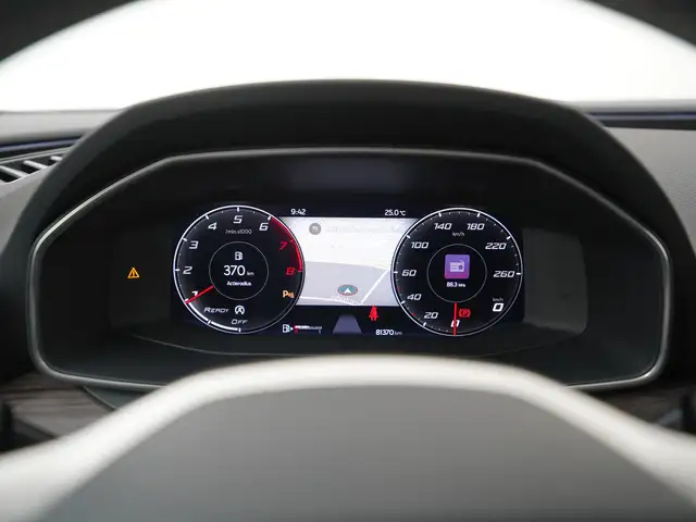 SEAT Leon view 9
