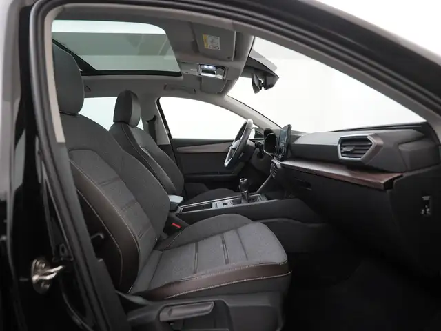 SEAT Leon view 3