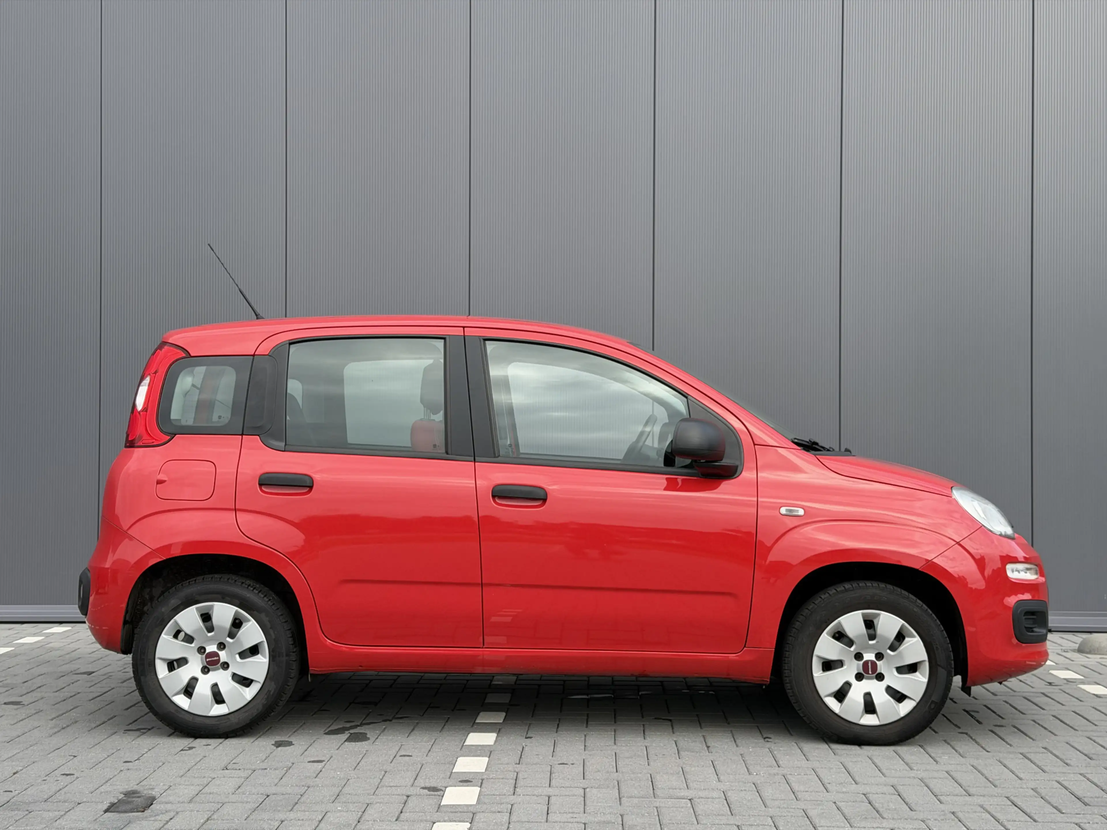 Fiat Panda 0.9 TwinAir Popstar | Airco | RIJKLAAR | NAP — photo 8