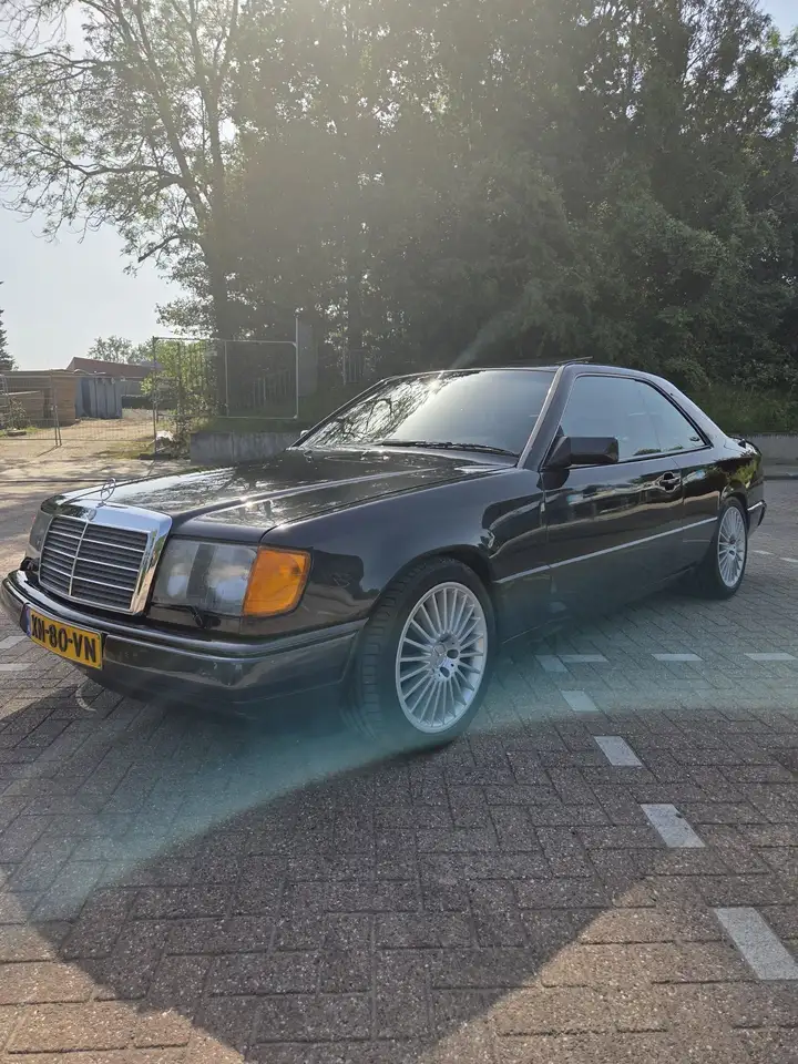 Mercedes-Benz CE 300 Unieke Mercedes-Benz 300CE Automaat (C124) | Topst, foto 5