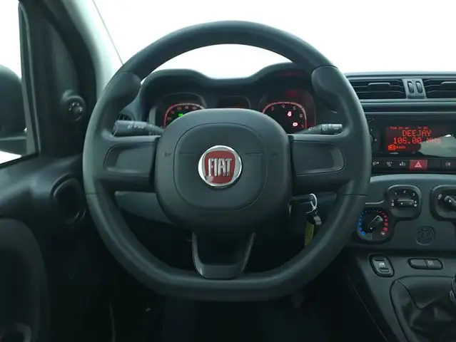 Fiat Panda view 11