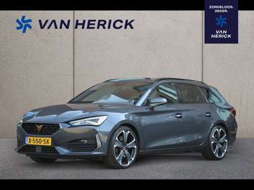 Sportstourer 1.4 e-Hybrid 245PK VZ | ACC | Winterp