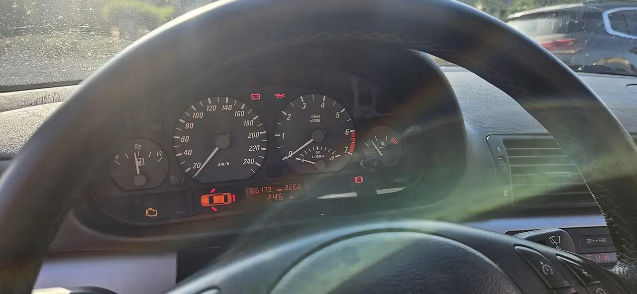 BMW 320 Ci 6cylindres 2.2, foto 7