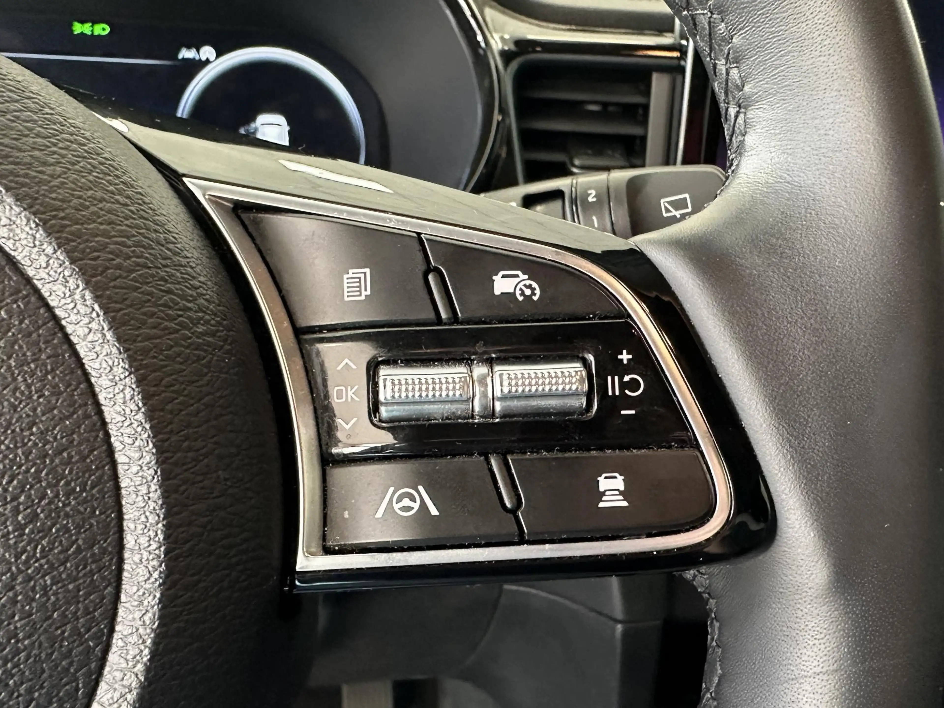 Kia Ceed SW / cee'd SW Sportswagon 1.0 T-GDi MHEV Design Edition Mild Hyb — photo 9