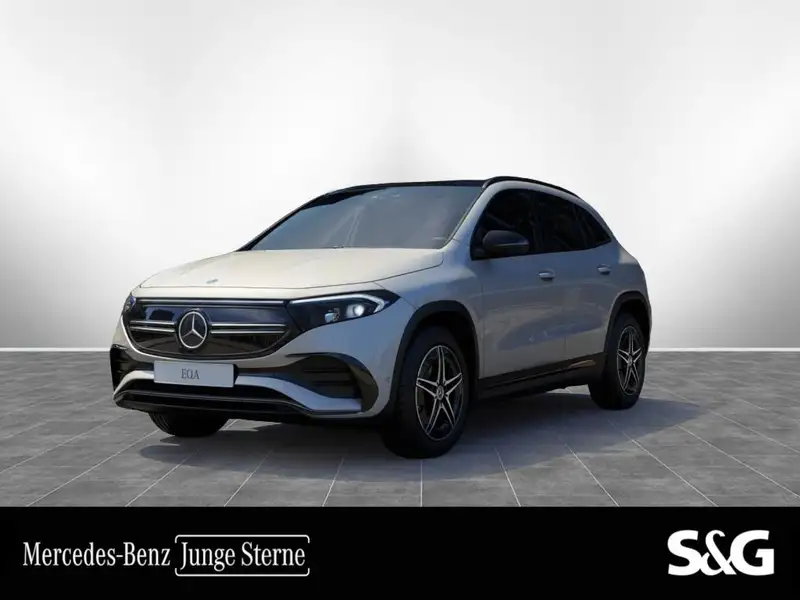 MERCEDES-BENZ Eqa