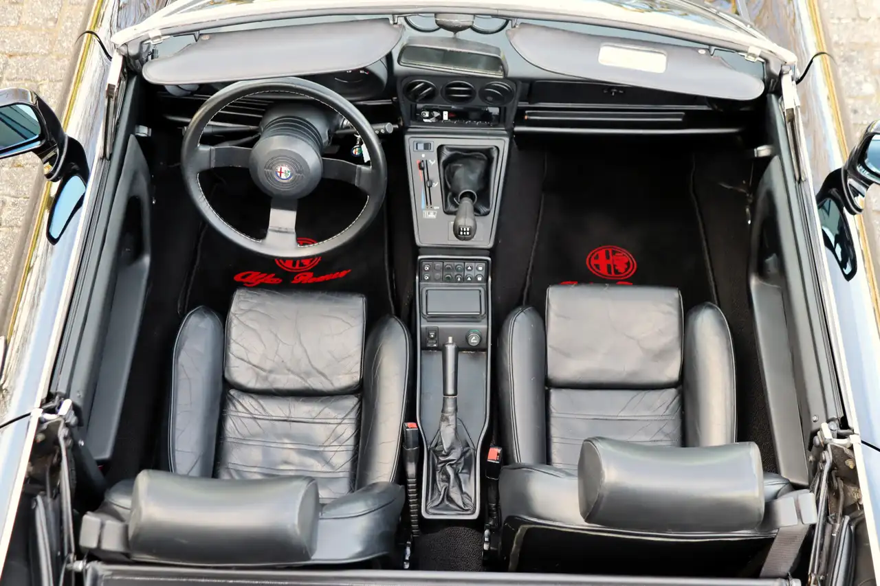 Alfa Romeo Spider Veloce 2.0 - Low Mileage, foto 6