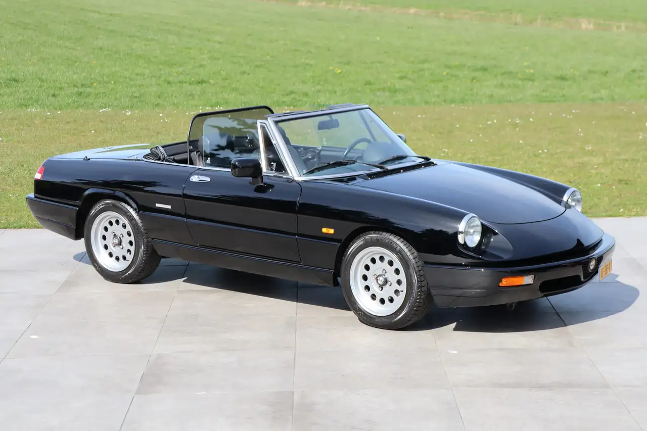 Alfa Romeo Spider Veloce 2.0 - Low Mileage, foto 1