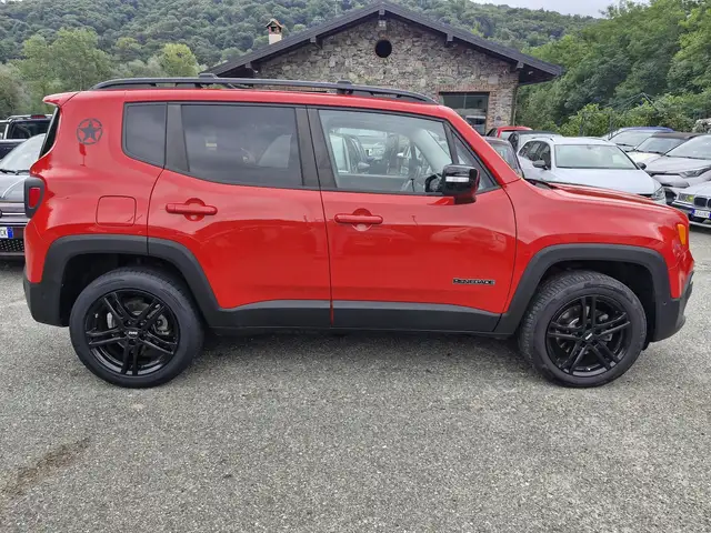 Jeep Renegade view 6