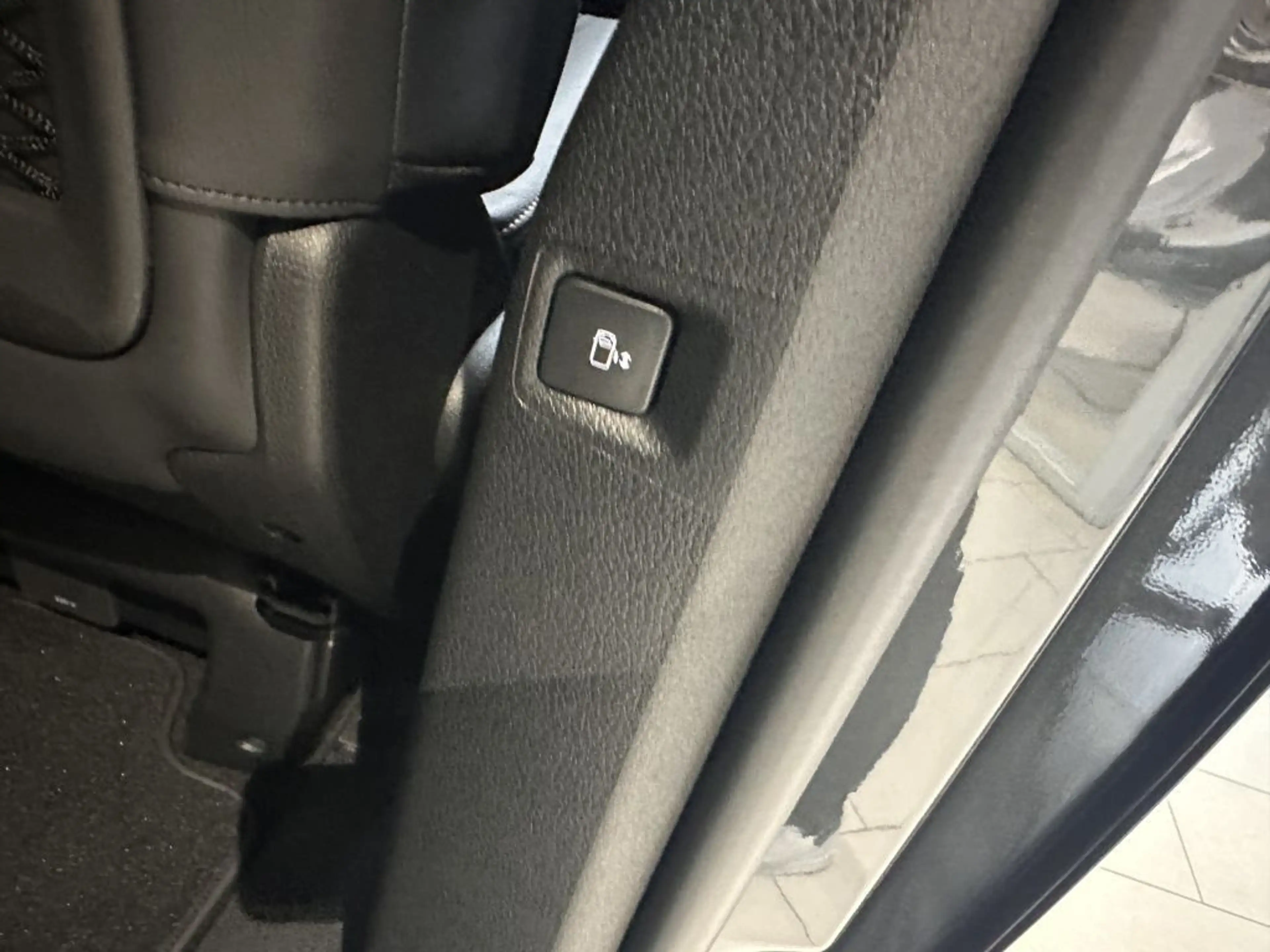 Opel Zafira 2.2 D XL  +AHK+STANDHZ.+ 7 Sitzer — photo 7