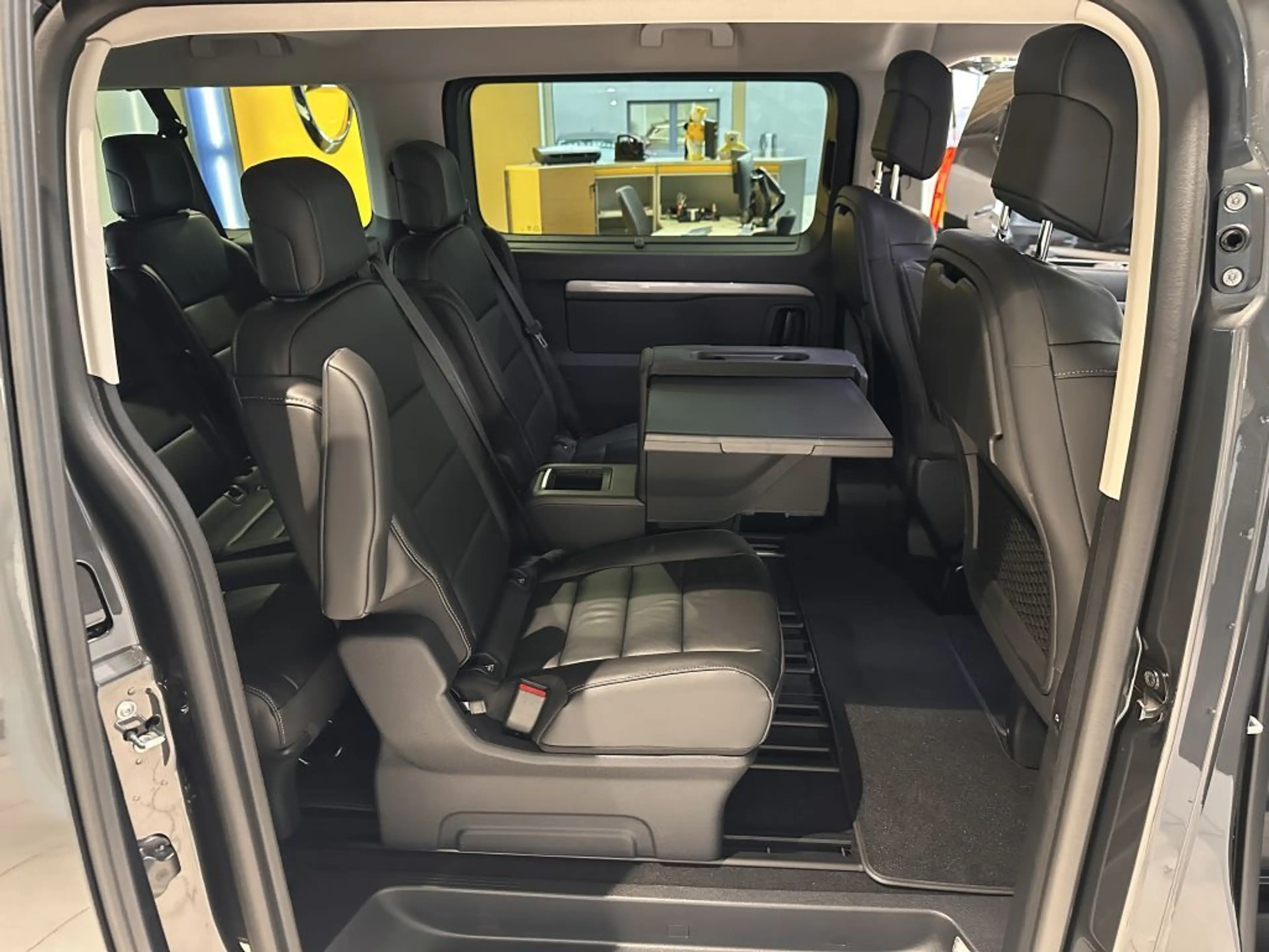 Opel Zafira 2.2 D XL  +AHK+STANDHZ.+ 7 Sitzer — photo 5