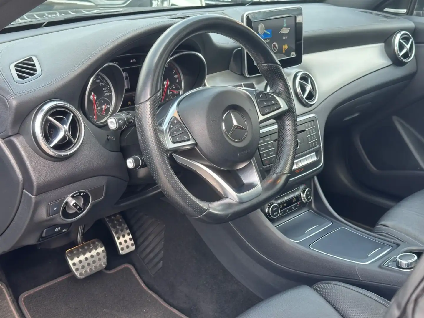 Mercedes-Benz CLA 250 Shooting Brake 4Matic Sport/AMG-LINE/TOP Negro - 2