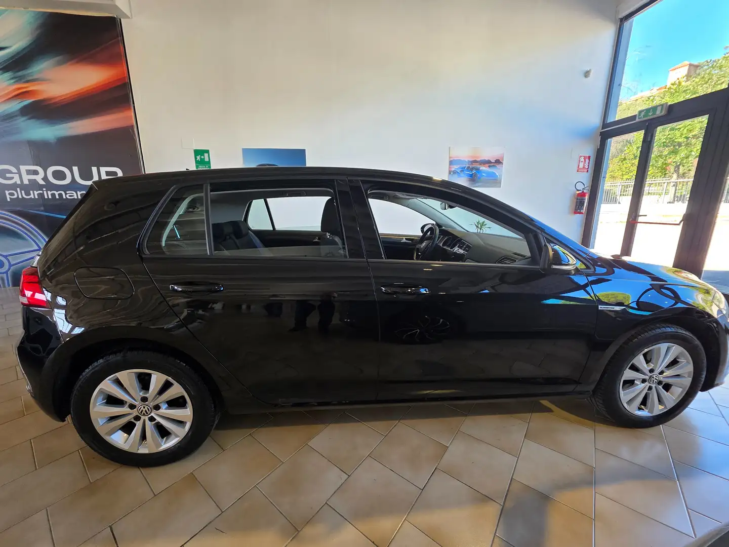 Volkswagen Golf 7 TGI Nero - 2