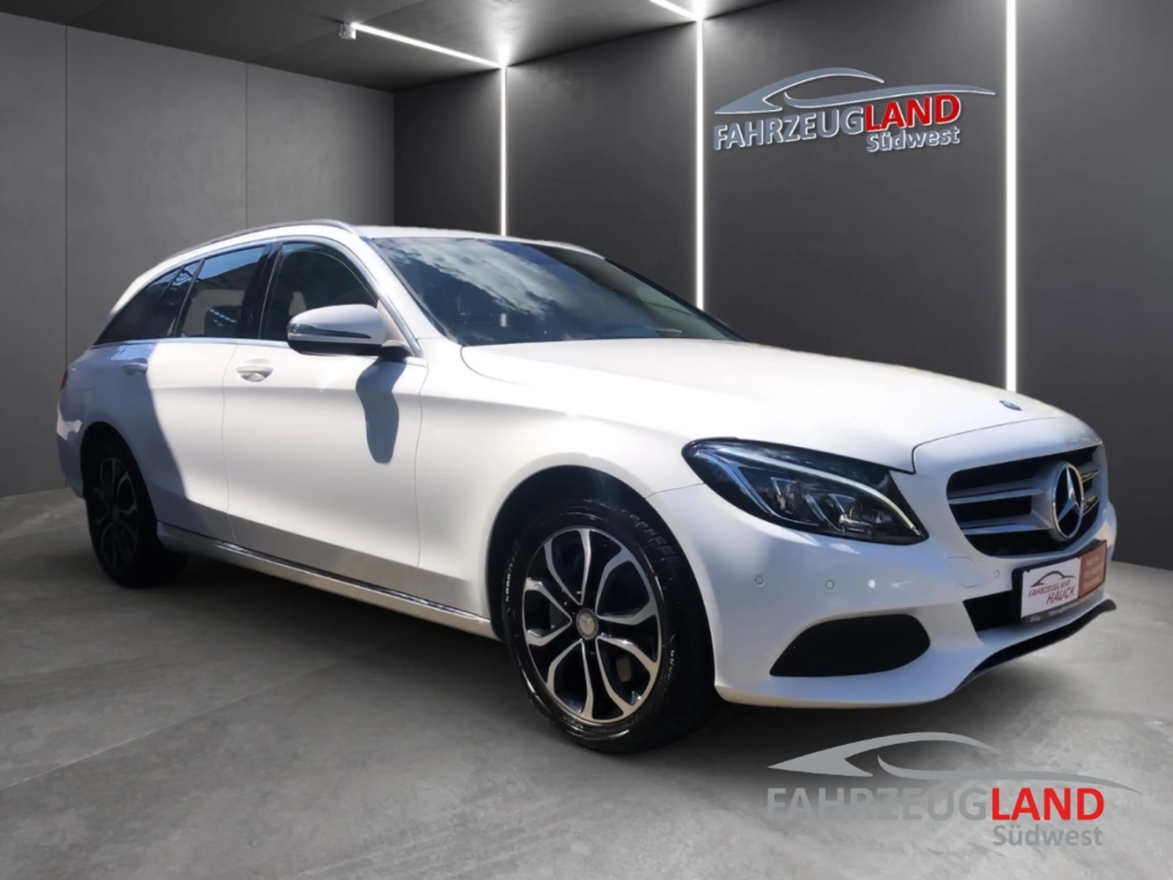 Mercedes-Benz C 250 T-Modell 7G-Tronic Avantgarde Remote Online Busine — photo 2