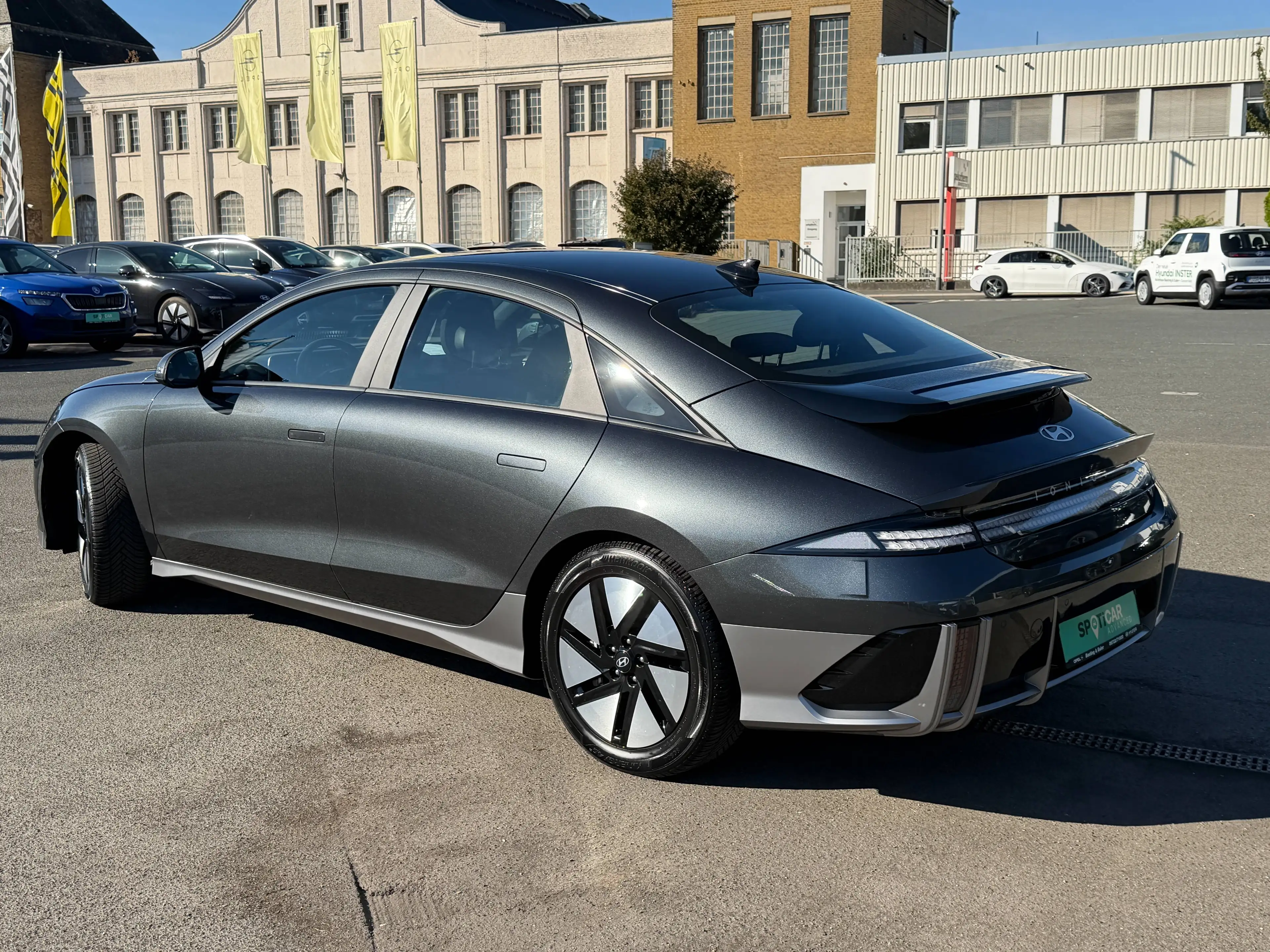 Hyundai IONIQ 6 Elektro 53kwh Heckantrieb — photo 3
