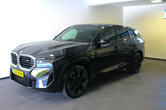 BMW XM PHEV 50e Pano, Bowers&Wilkins, 360Camera, Leder,