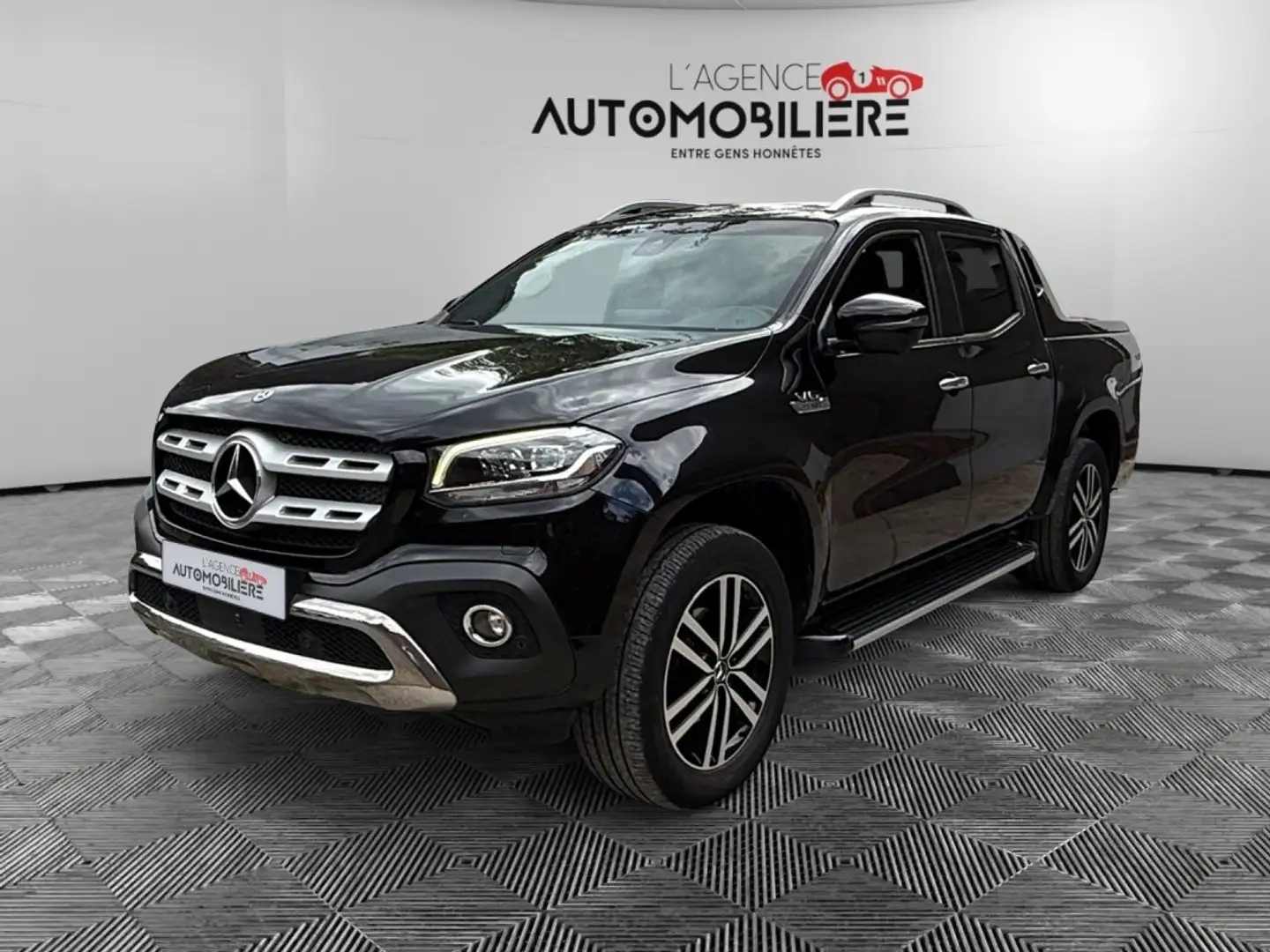 Mercedes-Benz X 350 X 350 d 4Matic Progressive AT Czarny - 1