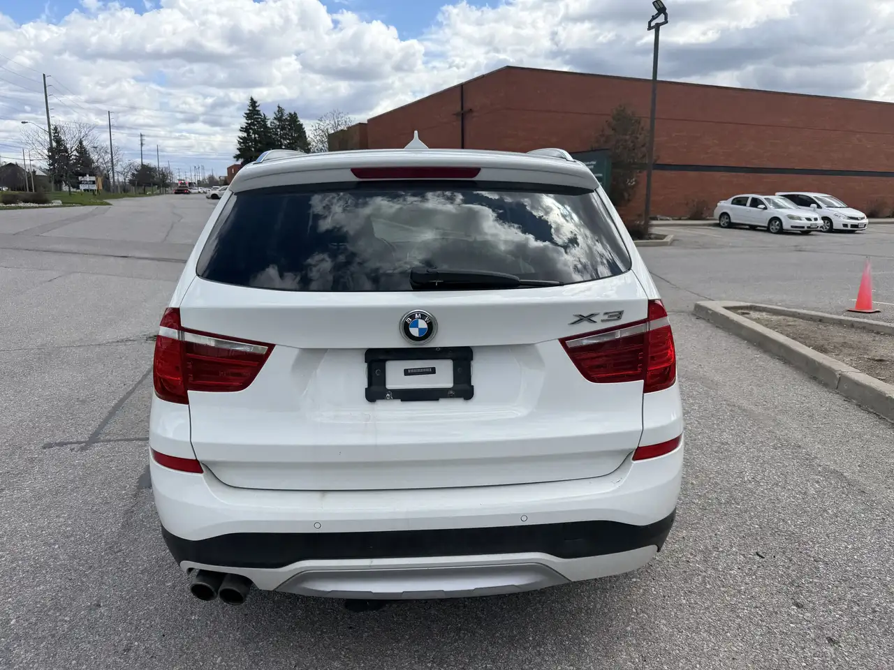 BMW X3 снимка BMW X3