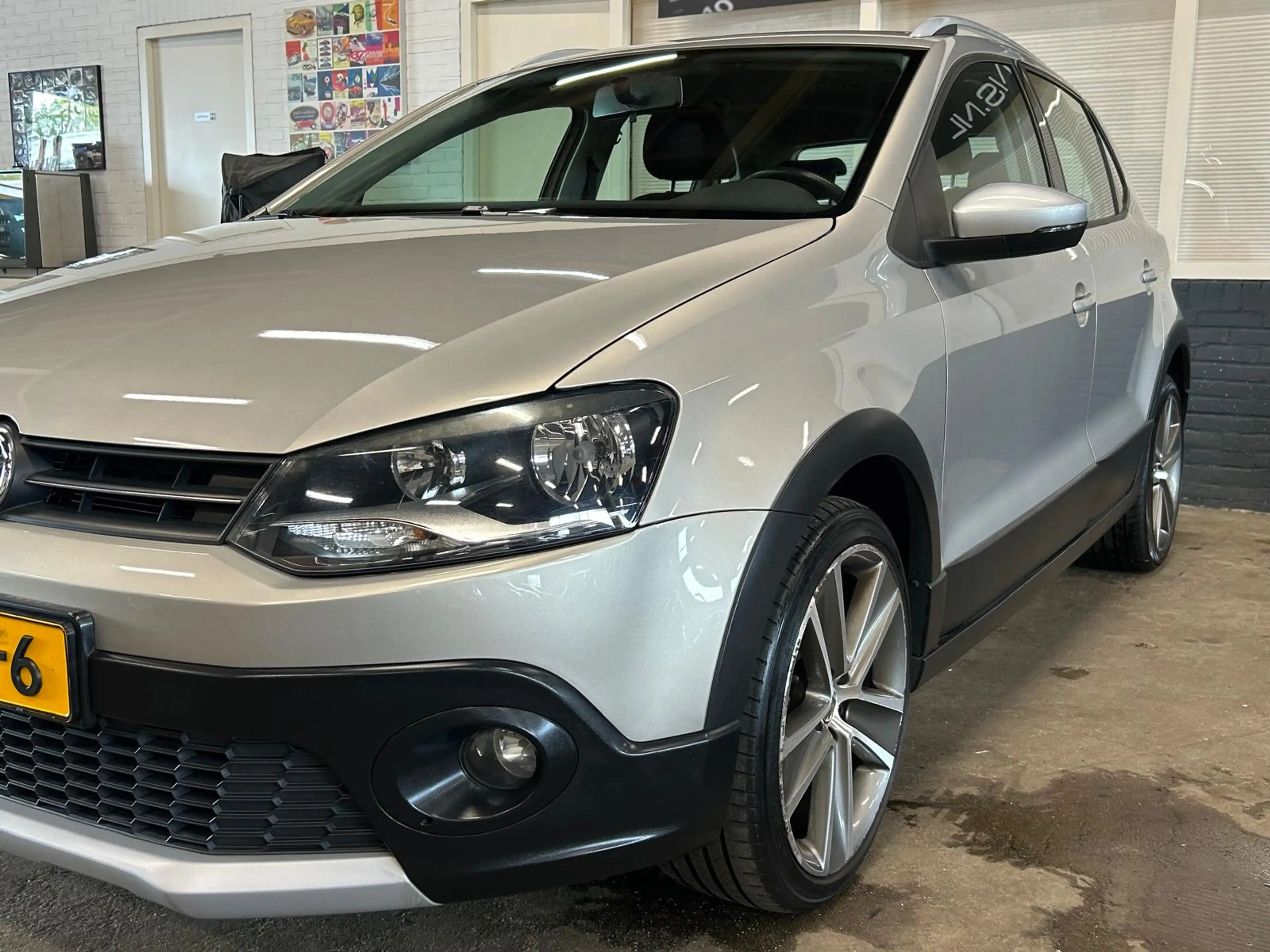 Volkswagen Polo Cross 1.2 TSI — photo 19