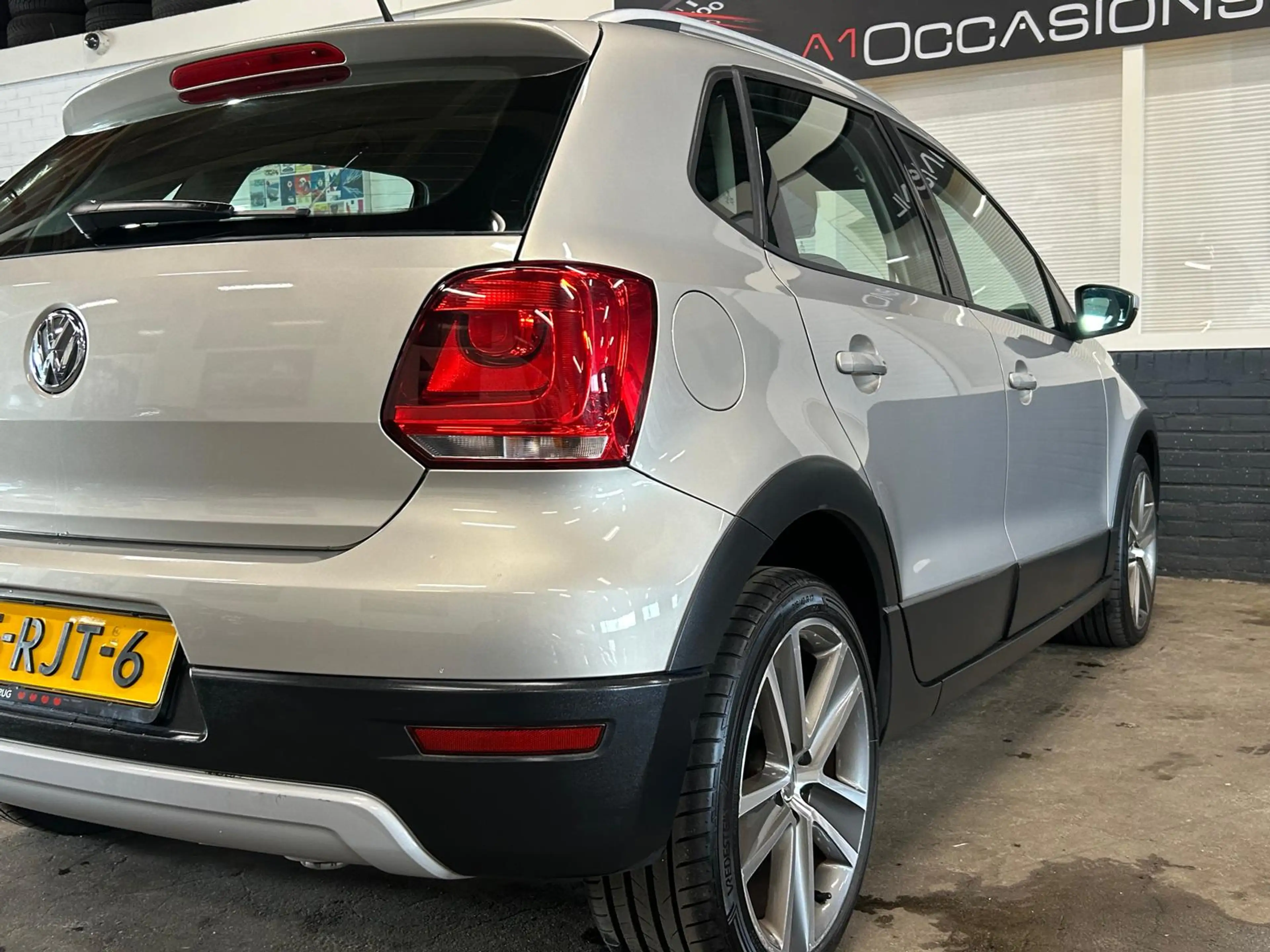 Volkswagen Polo Cross 1.2 TSI — photo 23