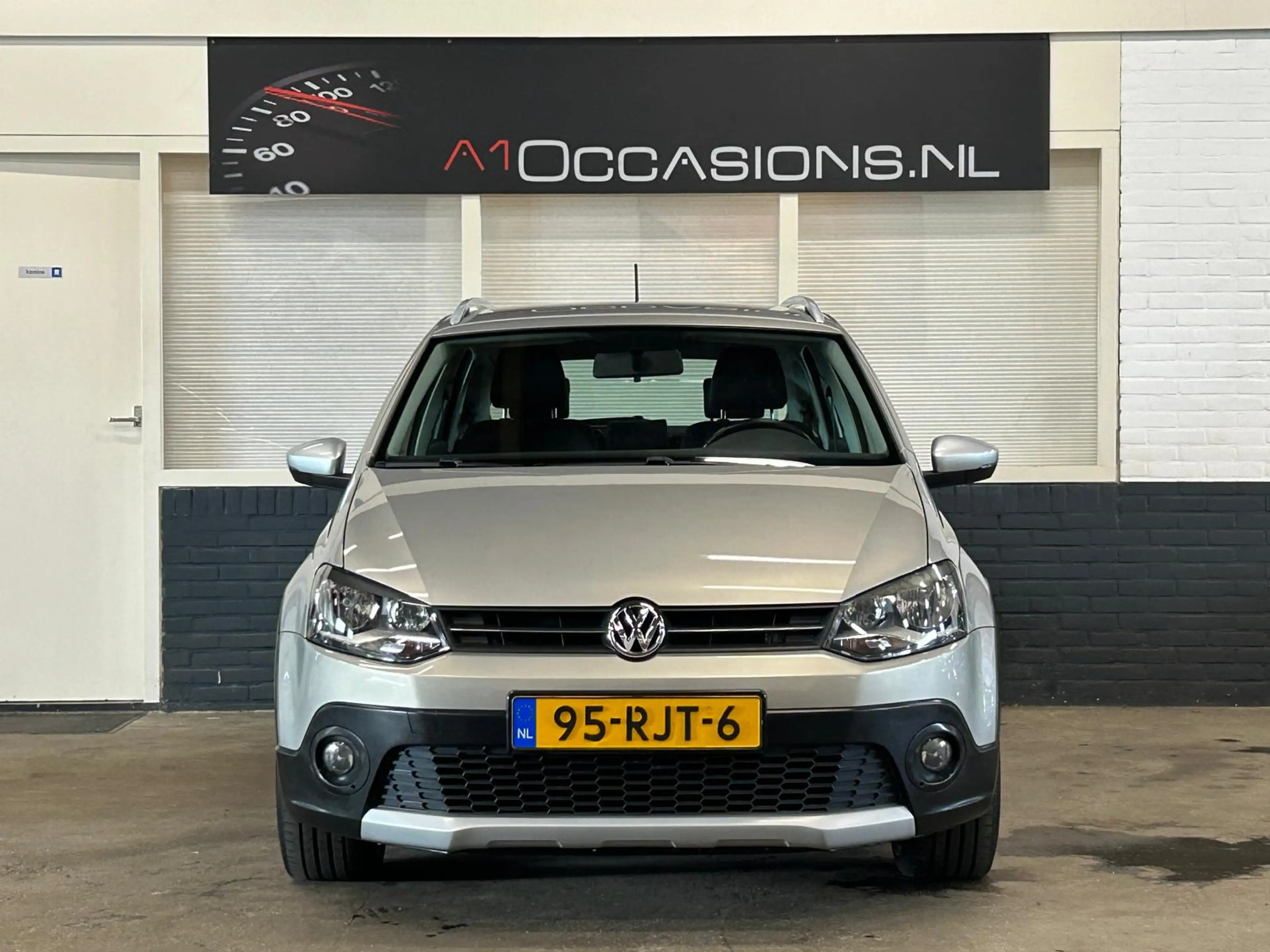 Volkswagen Polo Cross 1.2 TSI — photo 17