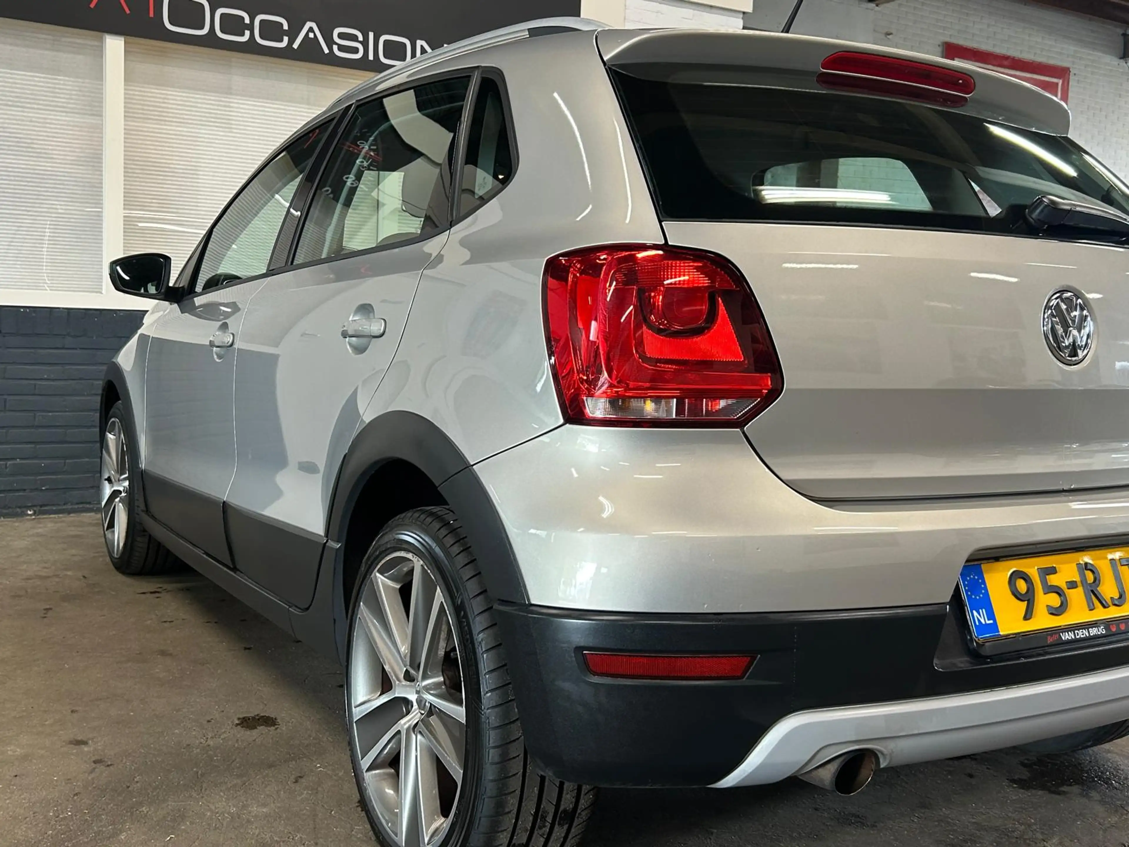 Volkswagen Polo Cross 1.2 TSI — photo 22