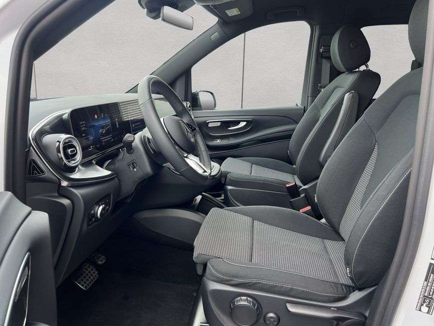Mercedes-Benz V 250