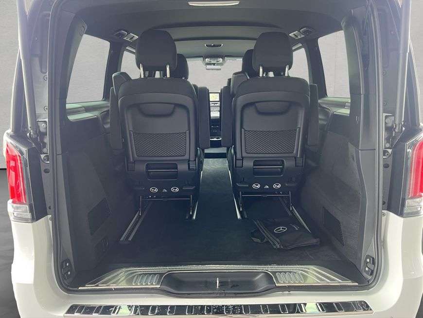 Mercedes-Benz V 250