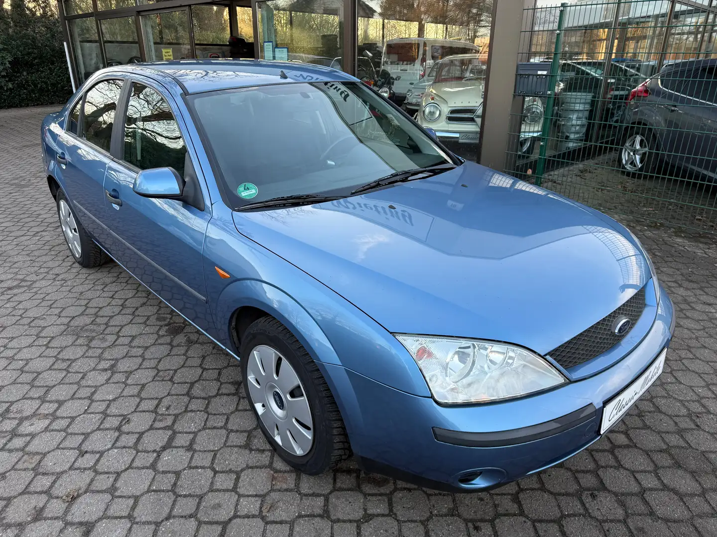 Ford Mondeo 1.8 Ambiente *HU neu*nur 116 TKM*GJ-Reifen*3.Hand* Blau - 1